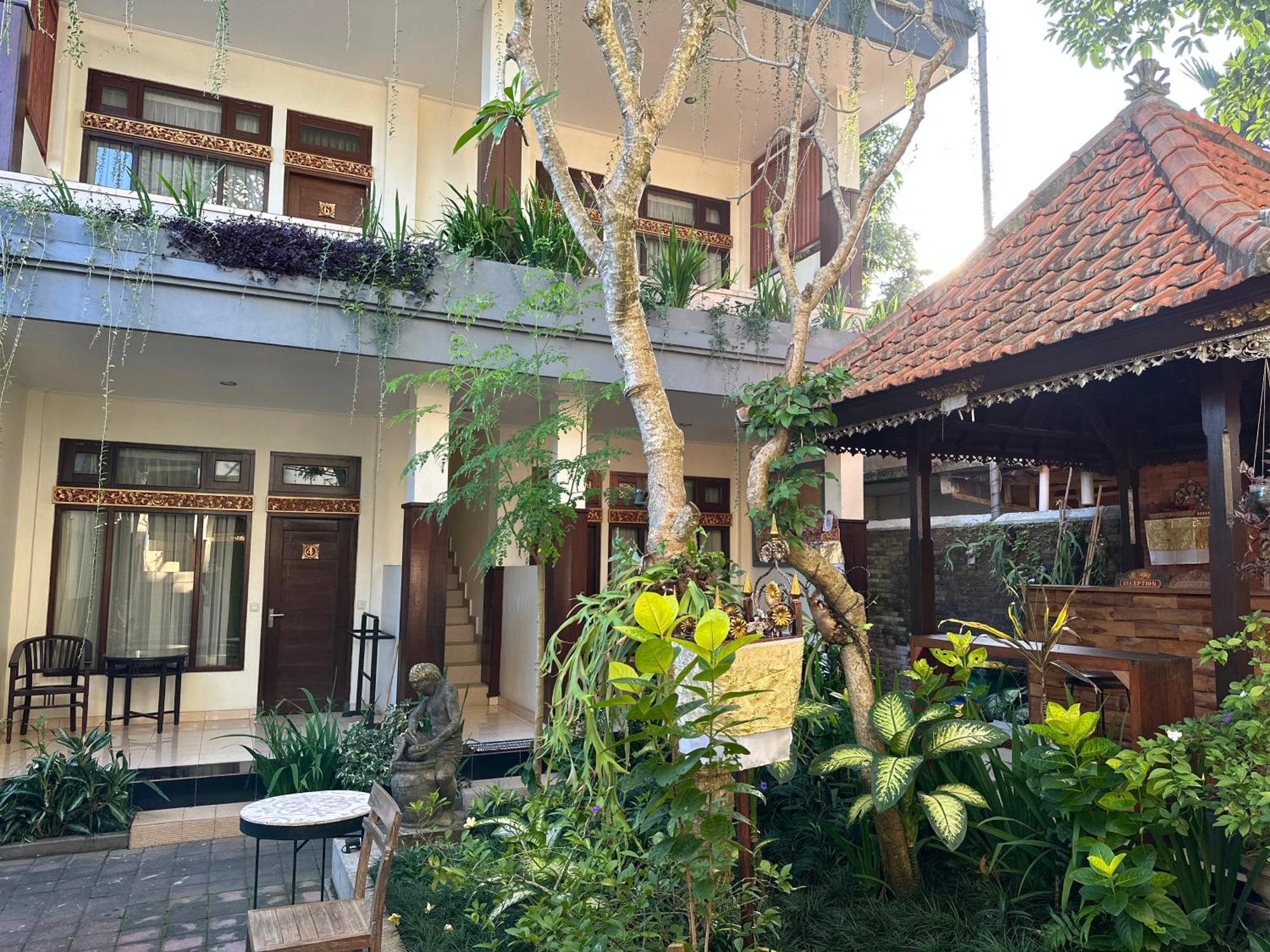 Brata Inn Ubud Exterior foto